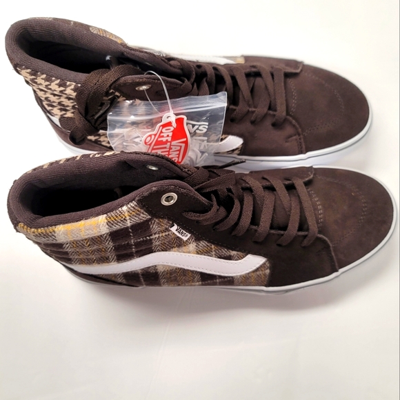 Brown Off The Wall Vans - Picture 5 of 5